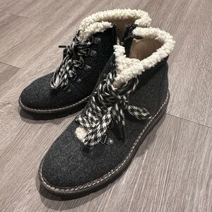 Madden NYC Hiker Wedge Lace-Up Boots‎ Women’s Size 6 gray